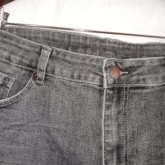 Shorts, canvas, Shein brand, sexy. - Picture 5 of 8